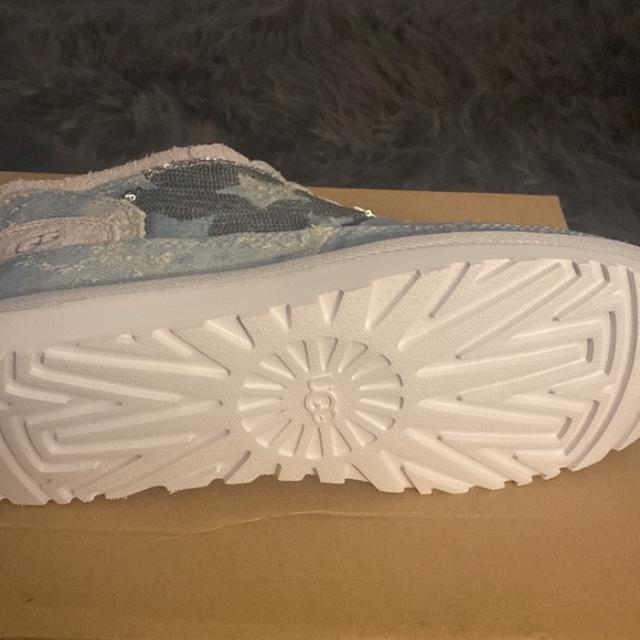 Ugg Denim Sneaker Sequins 8 - Picture 4 of 4